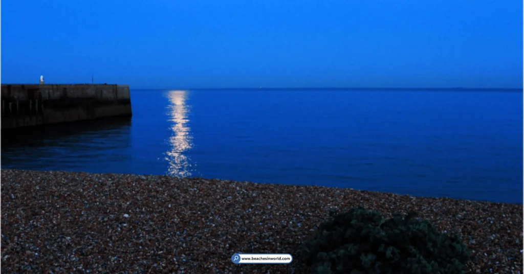 Folkestone Beach